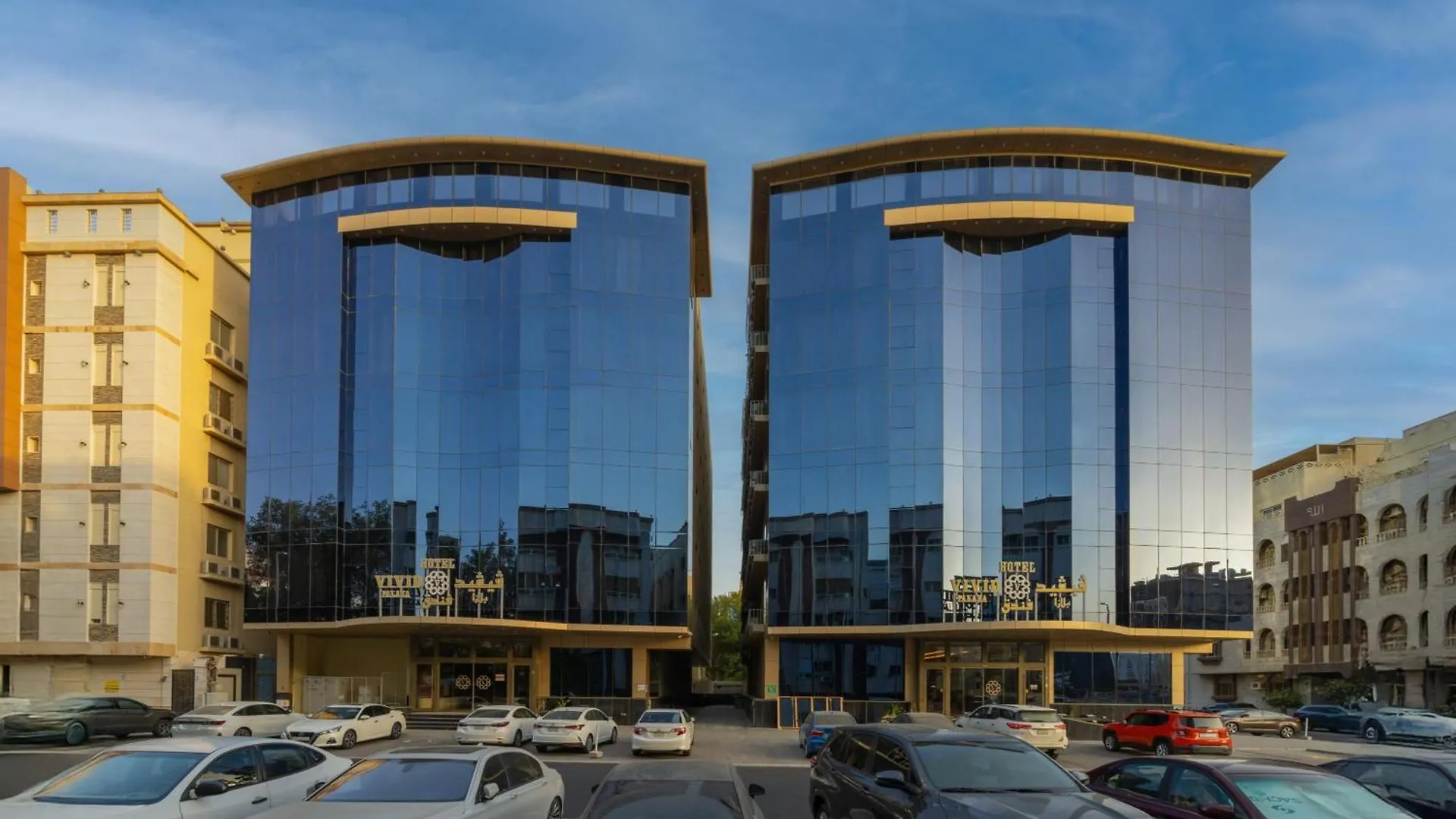 Dancenter Harbour Gateway Jeddah Beach Vivid Plaza Hotel דירה